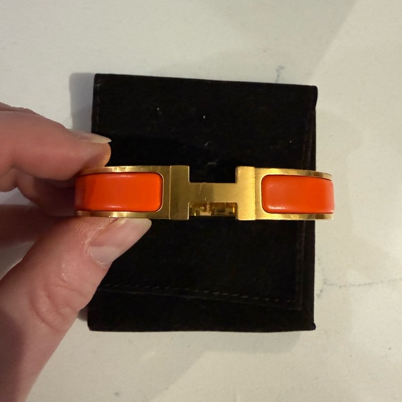 Hermès Orange and Gold Bracelet click clack bracelet. - Picture 4 of 8
